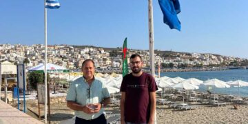 Γαλάζιες Σημαίες κυματίζουν στις πιστοποιημένες παραλίες του δήμου Σητείας