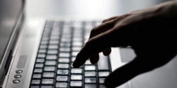 Το ηλεκτρονικό εμπόριο κερδίζει «έδαφος» και στην Ελλάδα