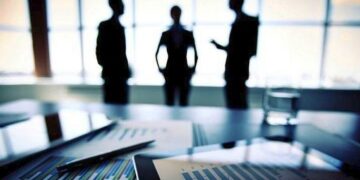 ΚΕΕΕ: Περισσότερες από μία στις τρεις επιχειρήσεις δηλώνουν κενές θέσεις εργασίας