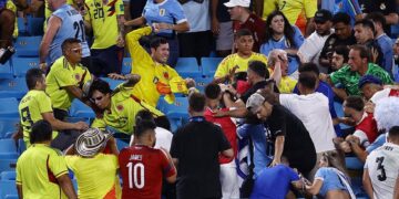 Kόπα Αμέρικα: Στον τελικό η Κολομβία, 1-0 την Ουρουγουάη: Παίκτες της «Σελέστε» έπαιξαν ξύλο με οπαδούς μετά το φινάλε