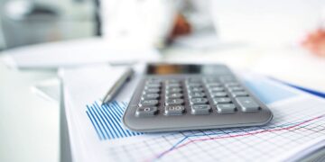Τριπλό μπόνους για συνεπείς φορολογουμένους