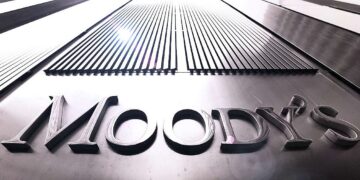Συνέδριο-ECONOMIST: Παράθυρο για αναβάθμιση της ελληνικής οικονομίας στην επενδυτική βαθμίδα από τη Moody’s