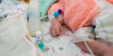 ΠΑΓΝΗ: Τρία μωρά με κοκκύτη, το ένα στην Εντατική – Εμβολιάστε τα παιδιά σας λένε οι γιατροί
