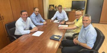 Επαφές του Δημάρχου στην Αθήνα για νέα σχολική στέγη στον Αγ. Νικόλαο