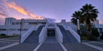Από τη Χιλή, την Ινδία και τη Ν. Αφρική στην Κρήτη για το Σχολείο Αστροστατιστικής!