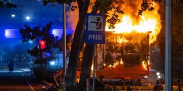 Χάος στη Βενεζουέλα: Τουλάχιστον ένας νεκρός στις διαδηλώσεις εναντίον της επανεκλογής Μαδούρο