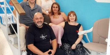 Τοποθέτηση ανελκυστήρα σκάλας στην είσοδο του 1ου και 2ου Γυμνασίου Σητείας