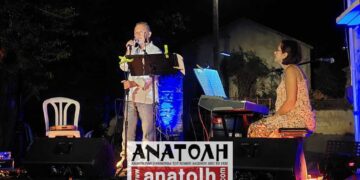 Αφιερωμένο στην Ανδρική Φωνή ξεκίνησε το βράδυ της Παρασκευής το Φεστιβάλ Πλατείας στη Νεάπολη