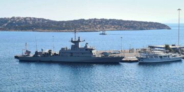 Η πυραυλάκατος “Γρηγορόπουλος” στον Άγιο Νικόλαο: Ένα σύγχρονο θαλάσσιο φρούριο