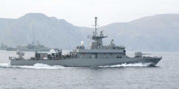 Η τορπιλάκατος «ΤΠΚ Γρηγορόπουλος» στο λιμάνι του Αγίου Νικολάου