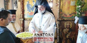 Το παμπάλαιο έθιμο της ευλόγησης των σταφυλιών