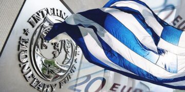 ΔΝΤ: Στο 138,8% θα μειωθεί το ελληνικό δημόσιο χρέος το 2029