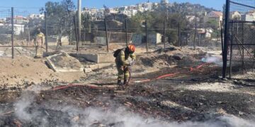 Στο μονοπάτι της πύρινης λαίλαπας το ΕΡΤNews – Στάχτη χιλιάδες στρέμματα δάσους, σπίτια και επιχειρήσεις