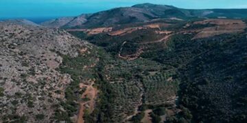 61,943 εκατ. € για τη «Λιμνοδεξαμενή Χοχλακίων Λασιθίου – Φράγμα Αγ. Ιωάννη Ιεράπετρας Νομού Λασιθίου και Βασικά Έργα Αξιοποίησης Αρδευτικού Νερού»