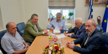 Υπογράφηκε μνημόνιο συνεργασίας της Περιφέρειας Κρήτης με τον Ελληνικό Ερυθρό Σταυρό