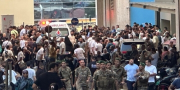 Εκρήξεις βομβητών σε Λίβανο-Συρία: 9 νεκροί και 2.800 τραυματίες – NYT: Τους παγίδευσε το Ισραήλ