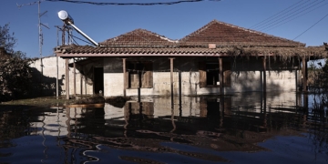 Παράταση αναστολής καταβολής ασφαλιστικών εισφορών για τους πληγέντες από τις πλημμύρες του 2023
