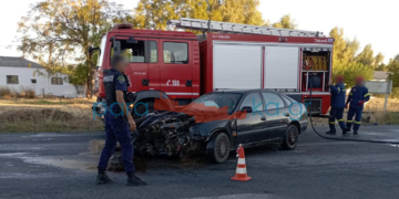Σύγκρουση δυο αυτοκινήτων στον επαρχιακό δρόμο Χανίων-Ομαλού