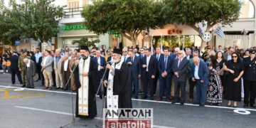 28η Οκτωβρίου: Φωτογραφίες από την παρέλαση στον Αγ. Νικόλαο και την κατάθεση στεφάνων