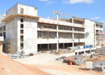 Με ταχείς ρυθμούς προχωρά η κατασκευή του νέου αεροδρομίου στο Καστέλλι