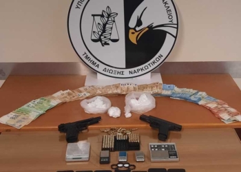 Συνελήφθησαν 11 άτομα, κατηγορούμενοι για σύσταση εγκληματικής ομάδας που δραστηριοποιείται στην διακίνηση ναρκωτικών ουσιών