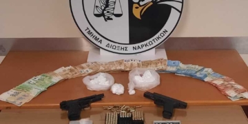 Συνελήφθησαν 11 άτομα, κατηγορούμενοι για σύσταση εγκληματικής ομάδας που δραστηριοποιείται στην διακίνηση ναρκωτικών ουσιών