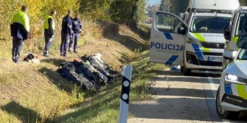 Λετονία: Καταδίωξη βαν με 46 παράτυπους μετανάστες – Συνελήφθησαν δύο διακινητές