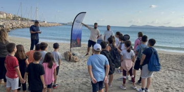 Περιβαλλοντική δράση στην παραλία της Σητείας