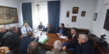 Με πρωτοβουλία της Περιφέρειας Κρήτης συνάντηση στο Υπουργείο Αγροτικής Ανάπτυξης για τα προβλήματα των αλιέων