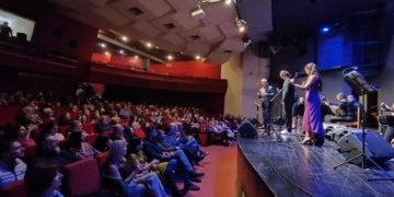 Αφιέρωμα στο ελληνικό τραγούδι