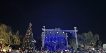 Γιορτινή ατμόσφαιρα στο Ηράκλειο: Χριστουγεννιάτικη Φωταγώγηση και Black Friday μαζί