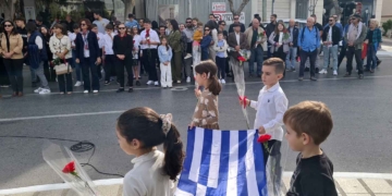 Τιμήθηκε στον Άγιο Νικόλαο η 51η επέτειος εξέγερσης του Πολυτεχνείου (βίντεο)