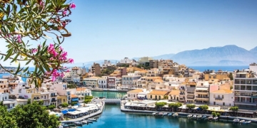 Η Κρήτη είναι ιδανικός τόπος για τους συνταξιούχους