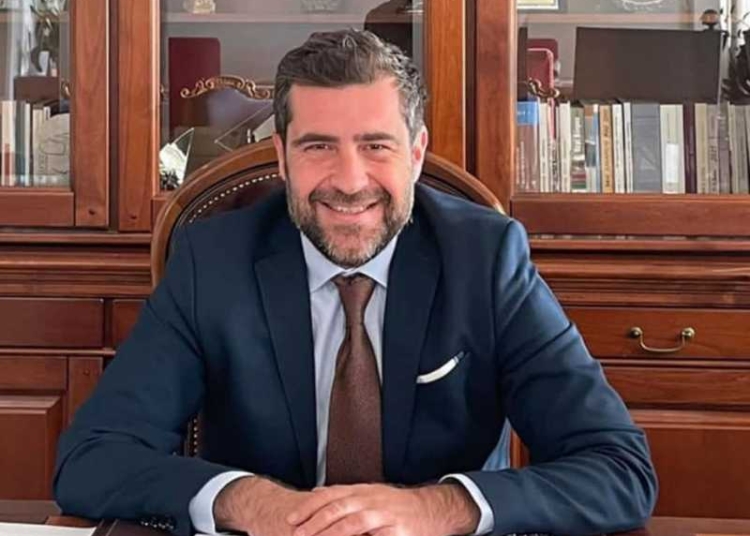 Συνελήφθη κατηγορούμενη για παραβάσεις νομοθεσίας περί όπλων