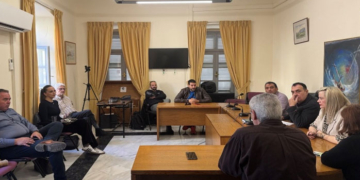 ΤΕΕ/ΤΑΚ: Να σταματήσει η ταλαιπωρία των πολιτών! Σύσκεψη για την έκδοση αδειών επισκευής των σεισμόπληκτων κτιρίων