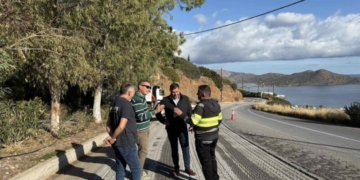 Αυτοψία Αντιπεριφερειάρχη Λασιθίου στα οδικά έργα οδικής ασφάλειας στην περιοχή Ελούντας