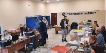 Με αρκετή συμμετοχή εξελίσσεται η ψηφοφορία για την εκλογή νέου Δ.Σ. στο Επιμελητήριο Λασιθίου