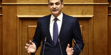 Κυρ. Μητσοτάκης: Μηδενίζονται όλες οι χρεώσεις στις τραπεζικές κινήσεις – Δωρεάν φάρμακα σε όλους τους δικαιούχους του ΕΚΑΣ – Αναγνωρίζεται η επικινδυνότητα των ενστόλων