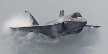 Η Νορβηγία στέλνει F-35 και 100 στρατιώτες να φυλάσσουν αεροδρόμιο στην Πολωνία