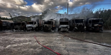 Ζήτησε να δει ξανά την ανακρίτρια ο 53χρονος εμπρηστής των απορριμματοφόρων του δήμου Μαλεβιζίου