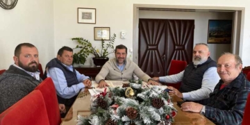 Συνάντηση Αντιπεριφερειάρχη Λασιθίου με τον Πρόεδρο του Τ.Ο.Ε.Β. Σχινοκαψάλων