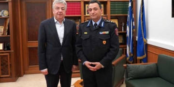 Συνάντηση Περιφερειάρχη Κρήτης με τον νέο συντονιστή Βορείου-Νοτίου Αιγαίου και Κρήτης του Πυροσβεστικού Σώματος
