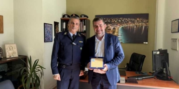 Επίσκεψη Αντιπεριφερειάρχη Λασιθίου στο Αστυνομικό Τμήμα Σητείας