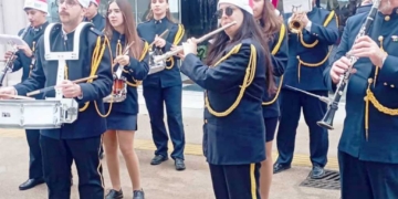 Μοναδική η εορταστική παρουσία της Φιλαρμονικής του Δήμου Σητείας