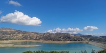 Το «Εργασπάσιο» χαρουπιών της Ελούντας