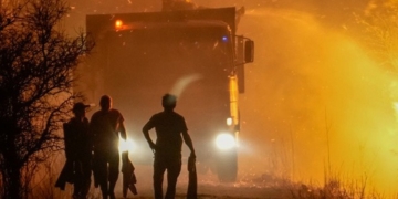 Πυρκαγιές στην Αργεντινή κατέστρεψαν 20.000 στρέμματα δασικών εκτάσεων