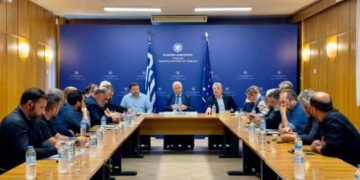 Σύσκεψη στο Υπουργείο Αγροτικής Ανάπτυξης και Τροφίμων με εκπροσώπους του πρωτογενή τομέα της Κρήτης