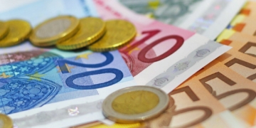 Ερχεται νέα αύξηση στον κατώτατο μισθό
