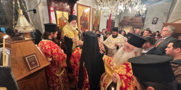 Με την παρουσία του ιερού Λειψάνου του Αγίου Χαραλάμπους ο Αρχιερατικός Εσπερινός της εορτής του στην Ενορία Αχλαδίων Σητείας- Χειροθεσία Αναγνώστου