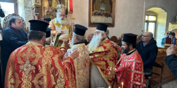 Με Αρχιερατική Θεία Λειτουργία πανηγύρισε ο Ιερός Ναός του Αγίου Χαραλάμπους στις Μάλλες Ιεράπετρας